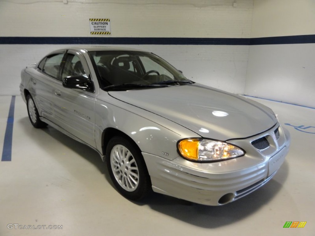 1999 Grand Am SE Sedan - Silvermist Metallic / Dark Pewter photo #4