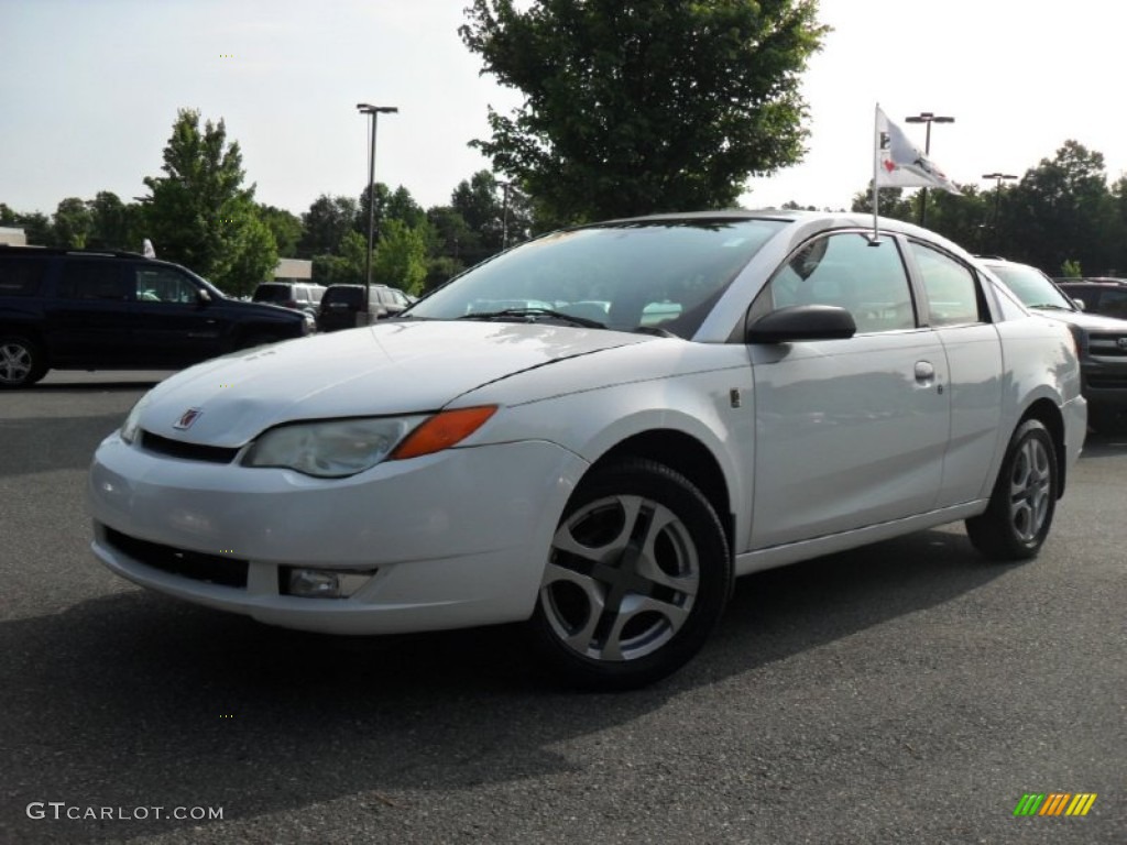 2003 ION 3 Quad Coupe - White / Gray photo #1