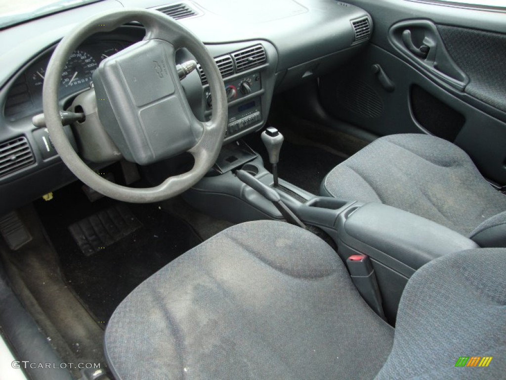 Gray Interior 1998 Chevrolet Cavalier Coupe Photo #50150176