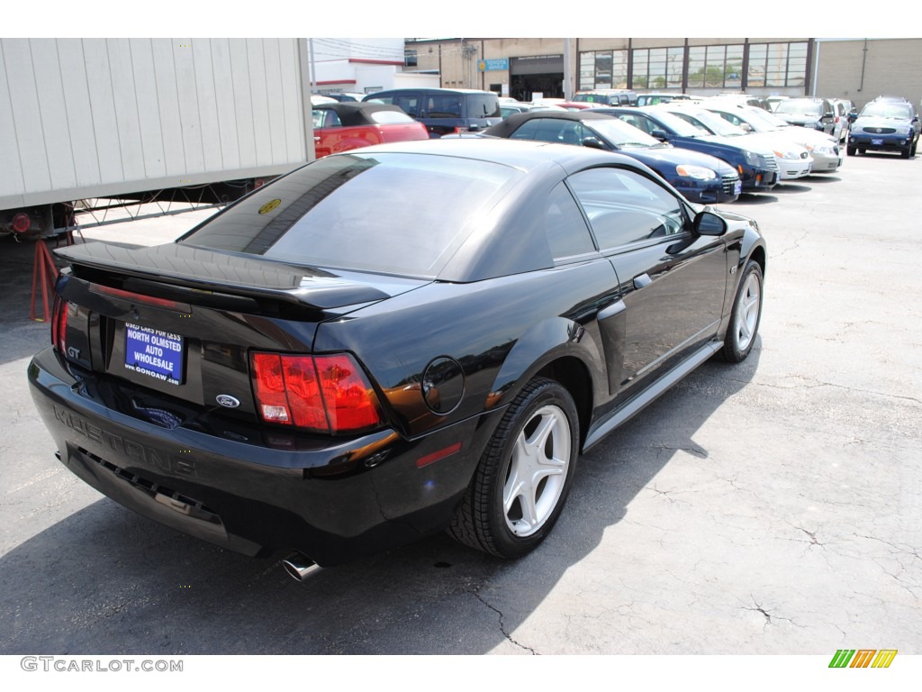 2001 Mustang GT Coupe - Black / Medium Graphite photo #9
