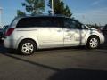 2009 Radiant Silver Nissan Quest 3.5 SL  photo #2