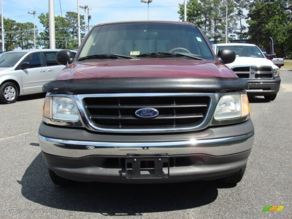 2003 F150 XLT SuperCab - Toreador Red Metallic / Medium Parchment Beige photo #8