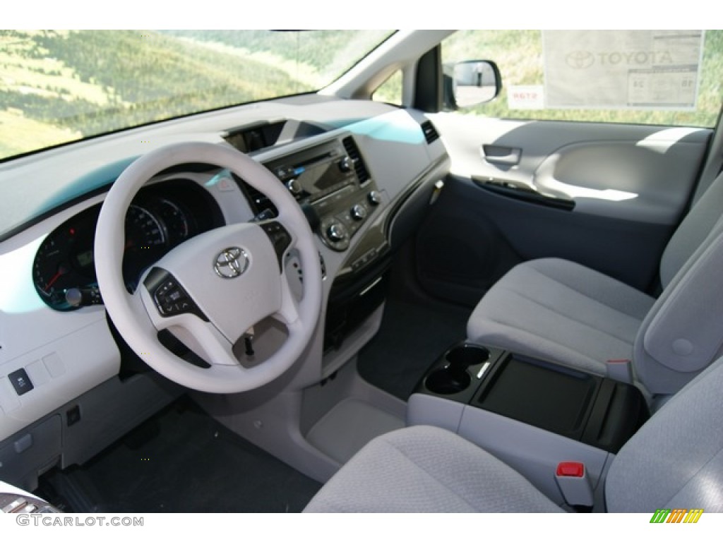 2011 Sienna LE - Predawn Gray Mica / Light Gray photo #5