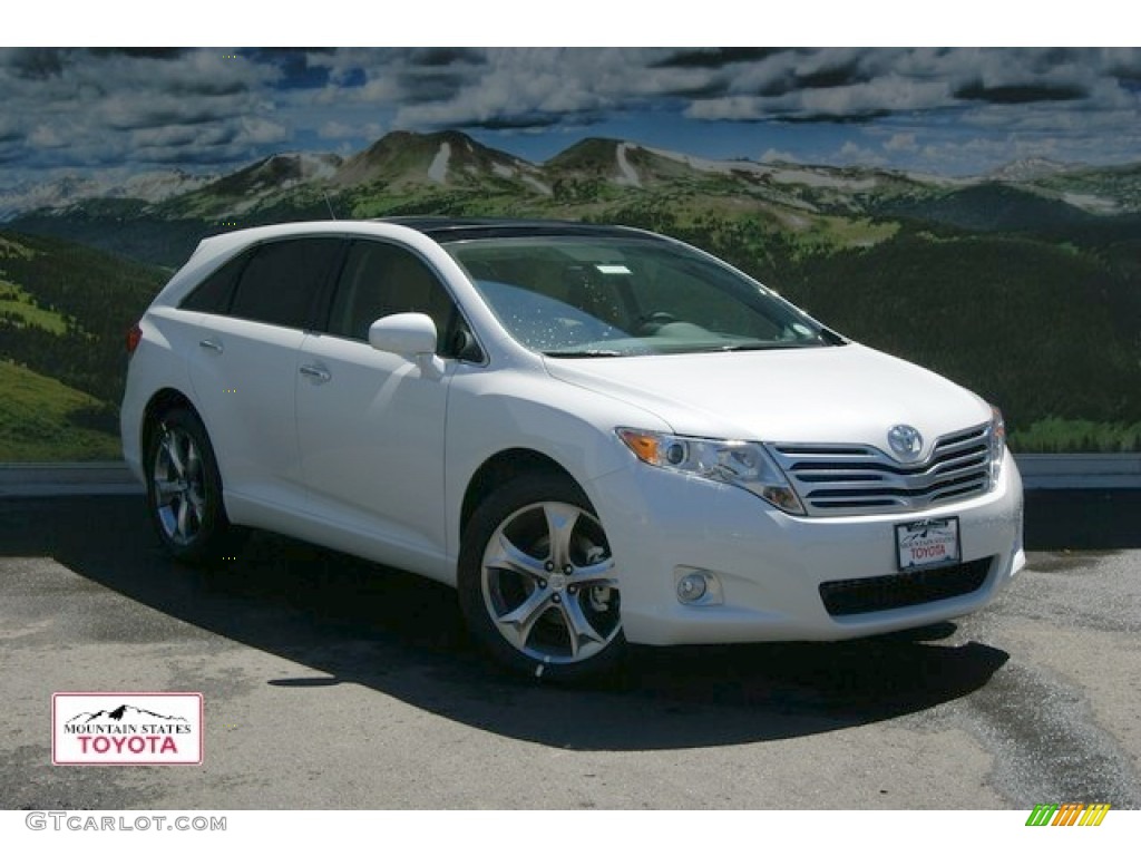 2011 Venza V6 AWD - Blizzard Pearl White / Ivory photo #1