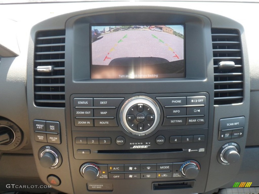2011 Nissan Pathfinder LE 4x4 Controls Photo #50157527