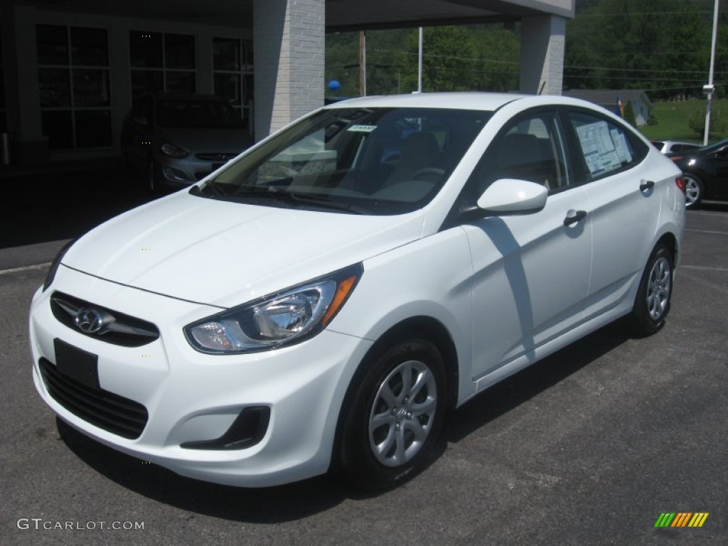 Century White 2012 Hyundai Accent GLS 4 Door Exterior Photo #50158730
