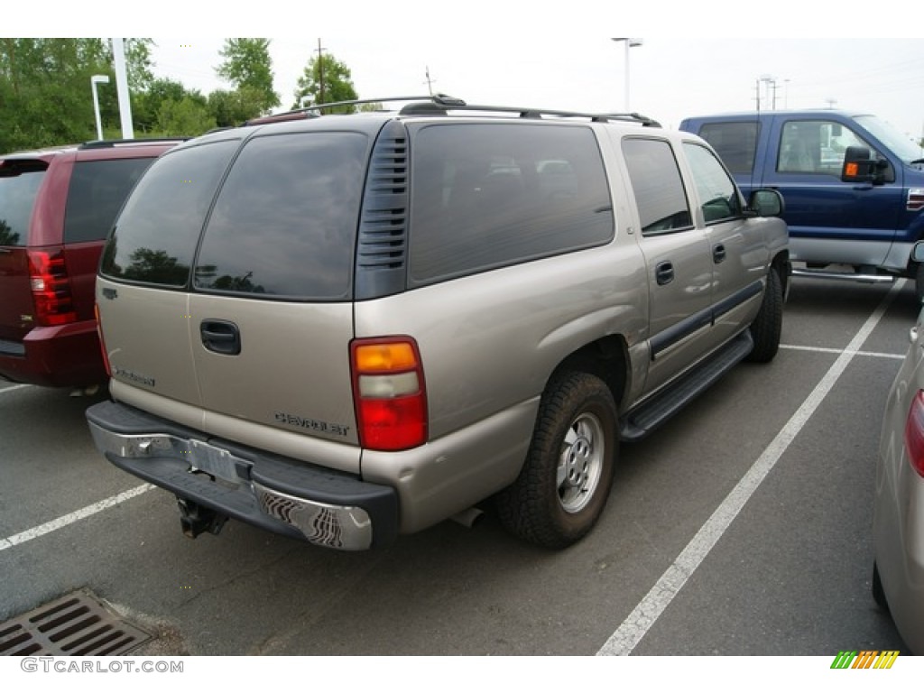 2001 Suburban 1500 LS 4x4 - Sunset Gold Metallic / Tan photo #2