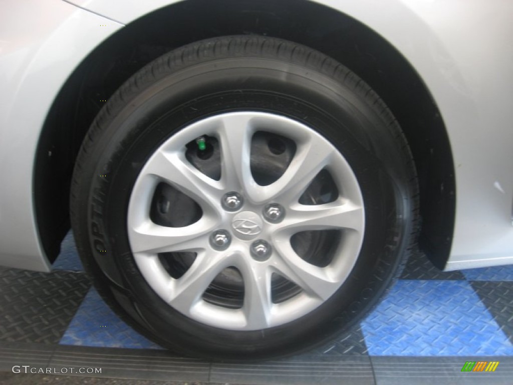 2012 Hyundai Accent GLS 4 Door Wheel Photo #50159234