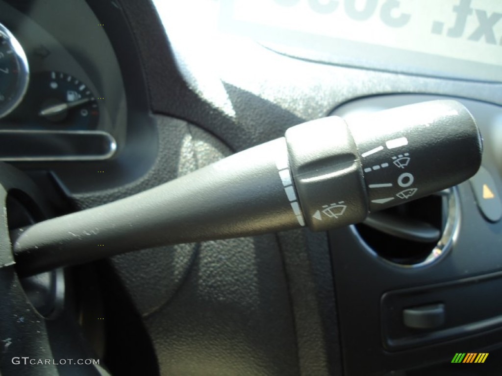 2008 Chevrolet HHR LS Panel Controls Photo #50159753