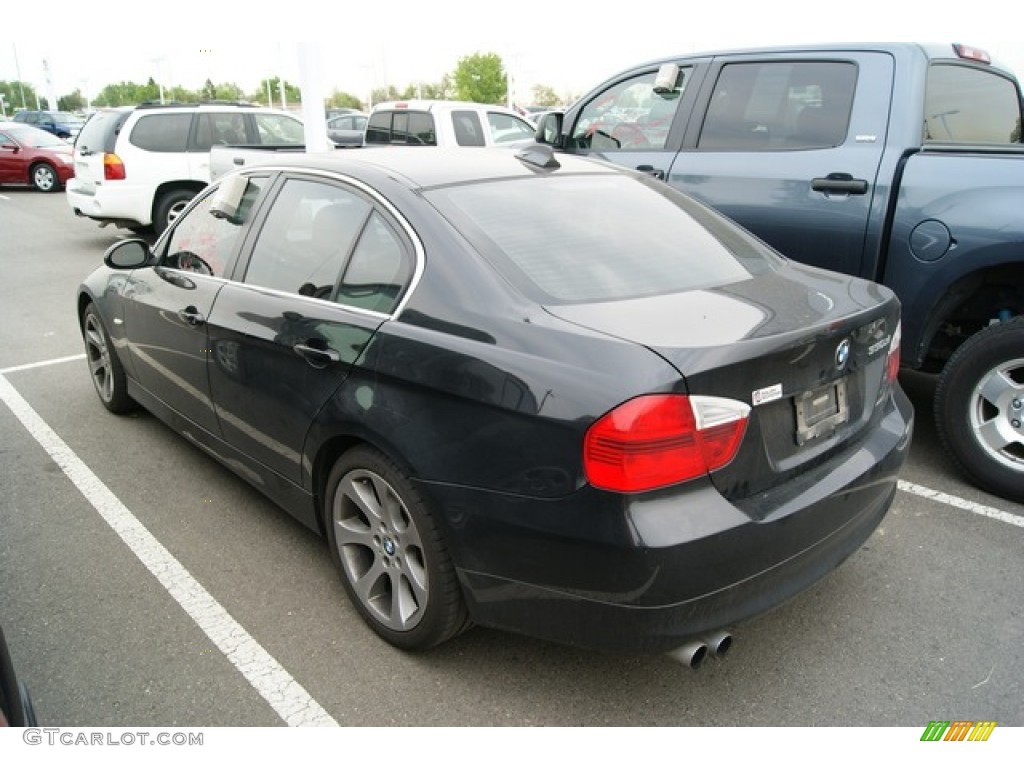 2006 3 Series 330xi Sedan - Jet Black / Black photo #3