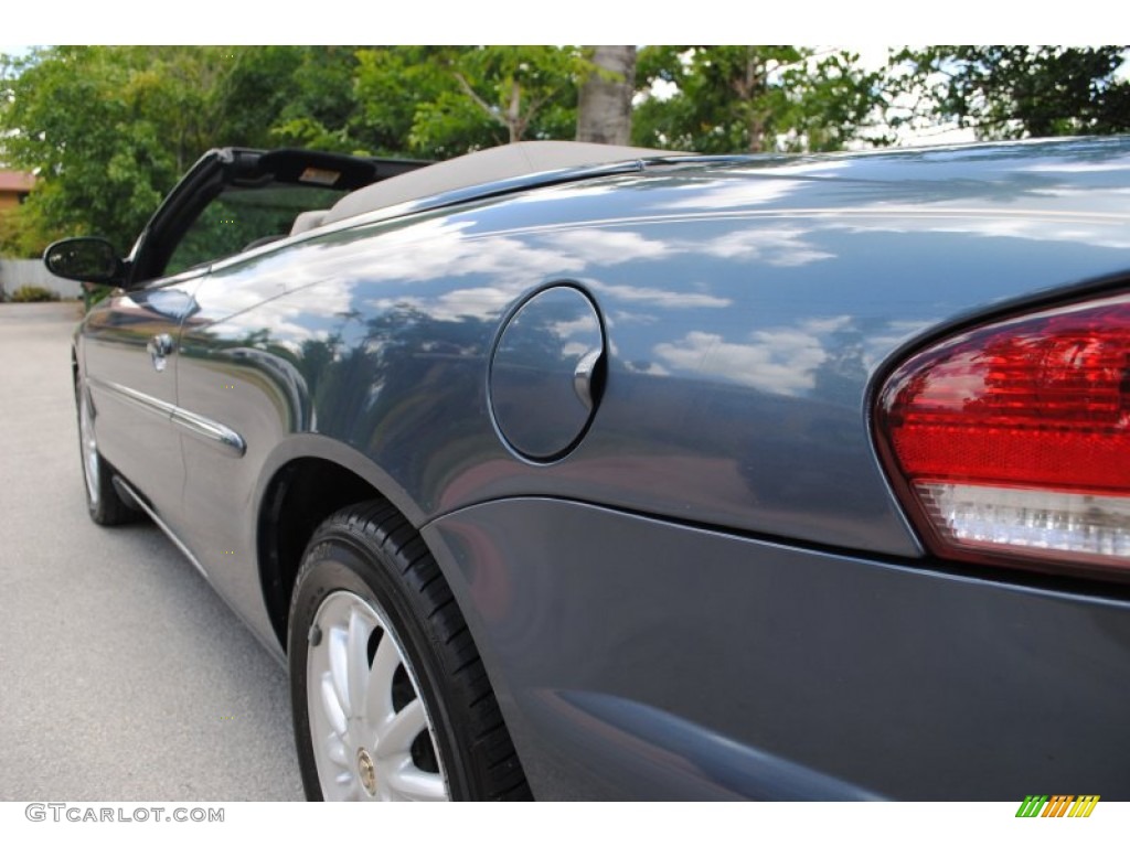 2002 Sebring LX Convertible - Steel Blue Pearl / Sandstone photo #16