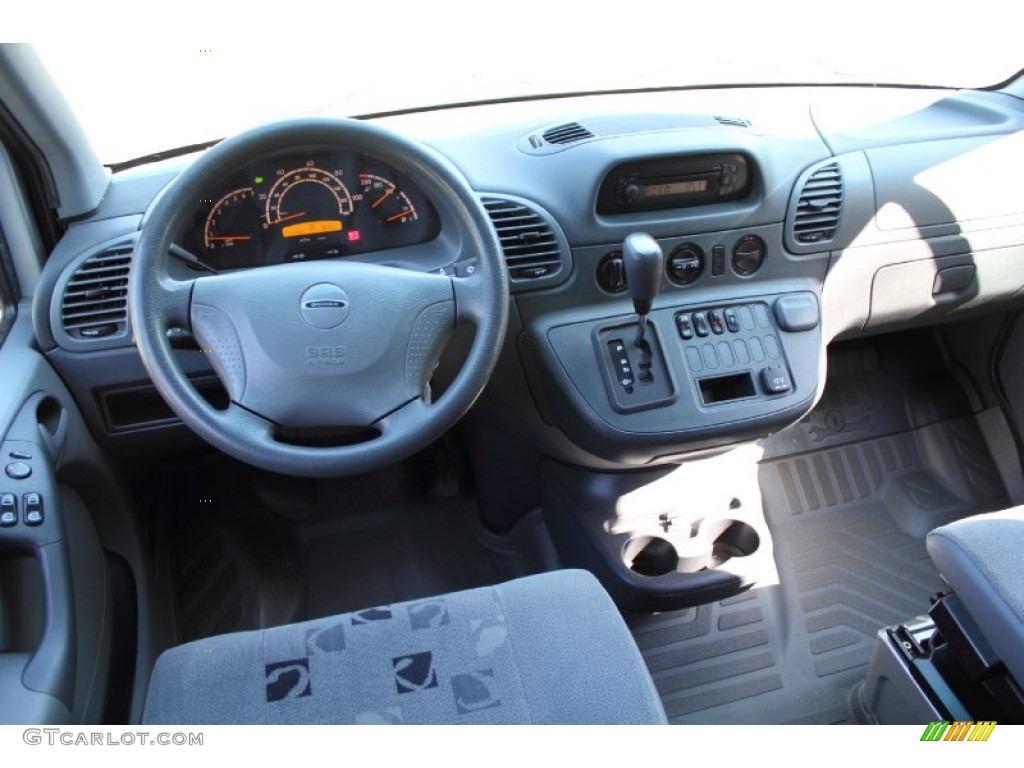 2006 Dodge Sprinter Van 2500 High Roof Passenger Gray Dashboard Photo #50165567