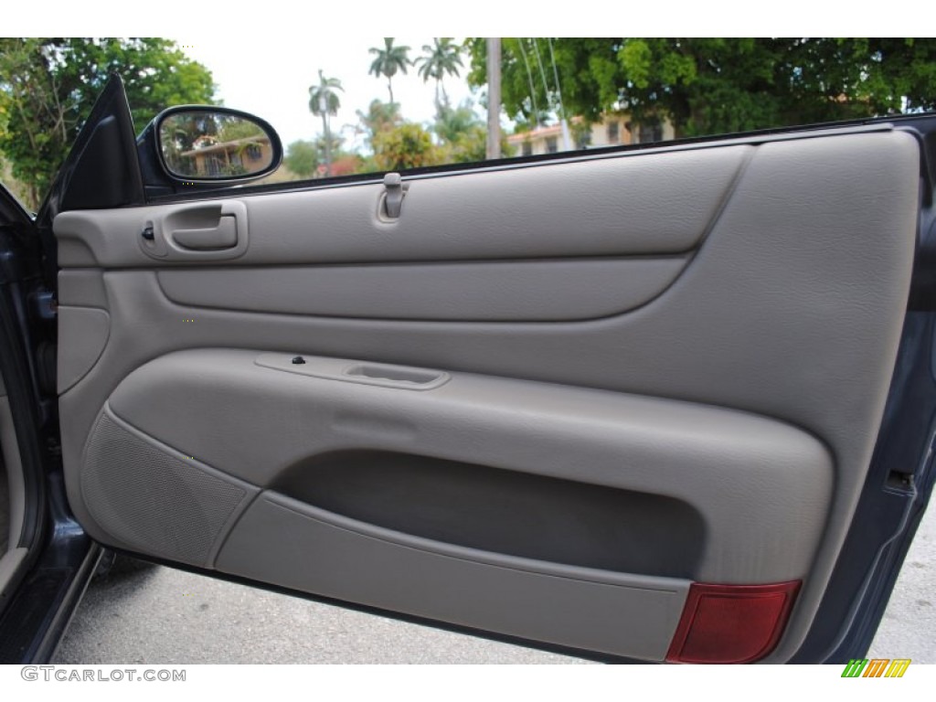2002 Chrysler Sebring LX Convertible Sandstone Door Panel Photo #50165714