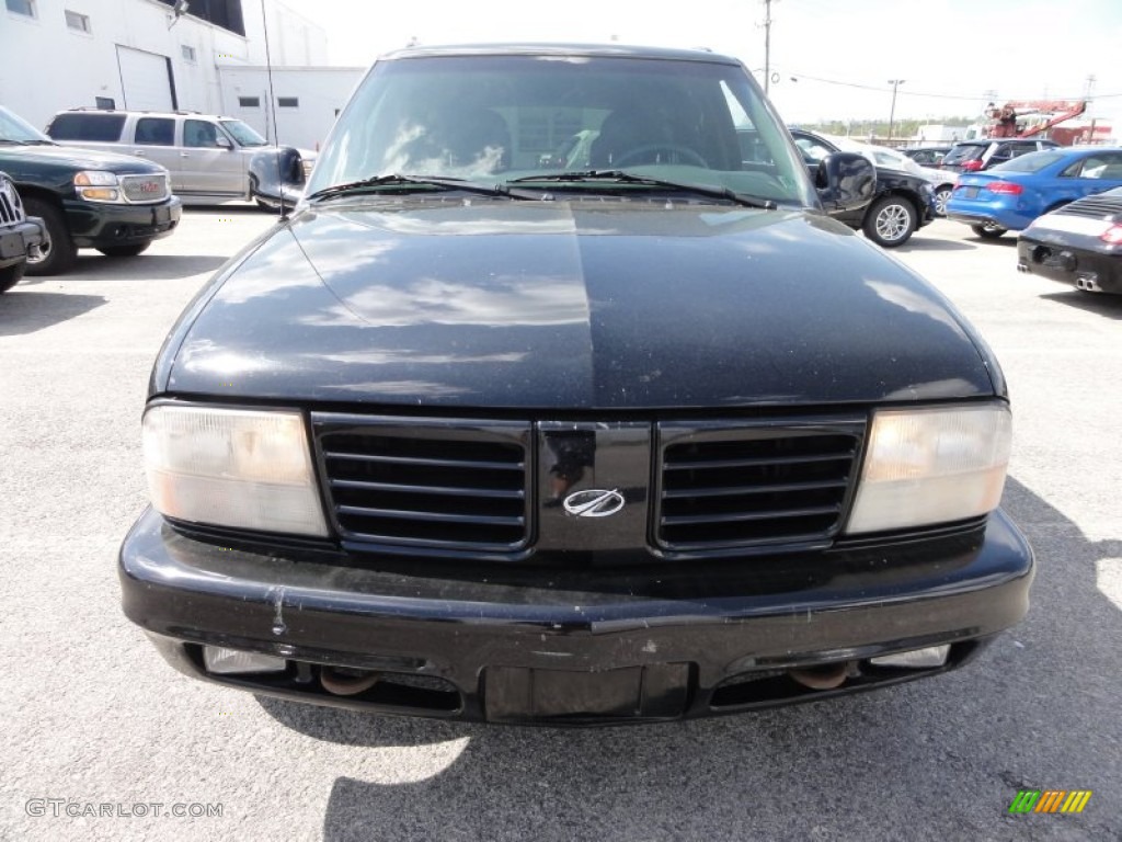 1998 Bravada AWD - Black / Graphite photo #3