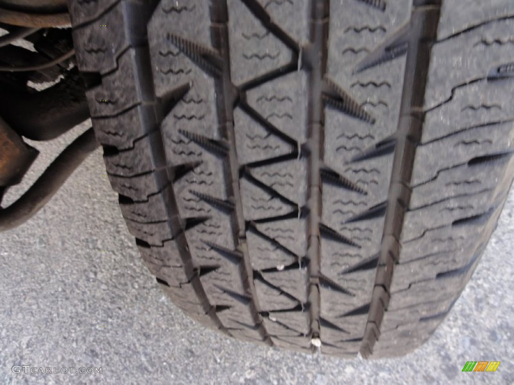 1998 Bravada AWD - Black / Graphite photo #41