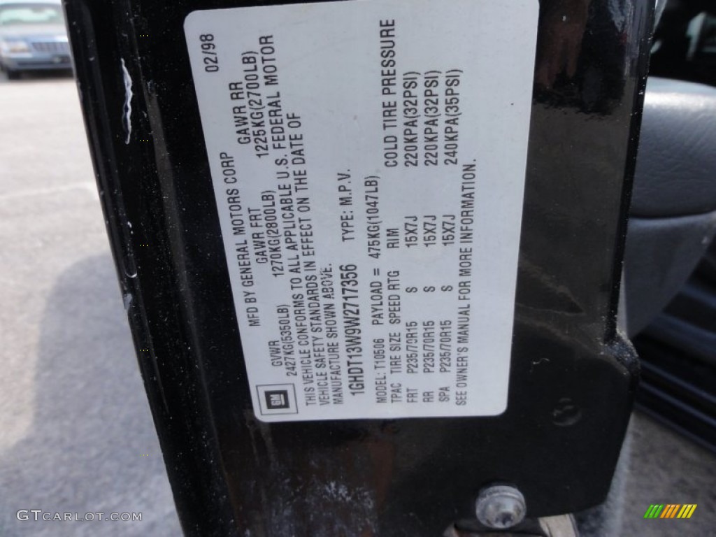 1998 Bravada AWD - Black / Graphite photo #49