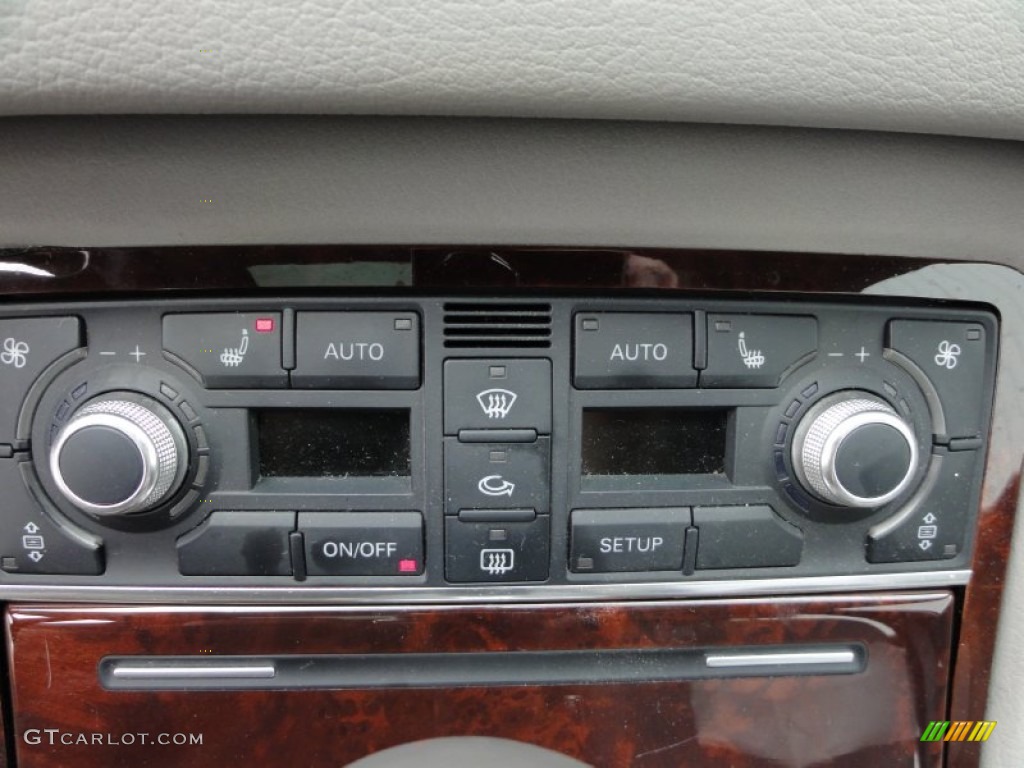 2005 Audi A8 4.2 quattro Controls Photo #50169659
