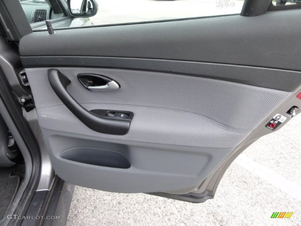 2003 Saab 9-3 Linear Sport Sedan Door Panel Photos