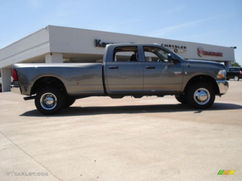 2011 Ram 3500 HD ST Crew Cab 4x4 Dually - Mineral Gray Metallic / Dark Slate Gray/Medium Graystone photo #2