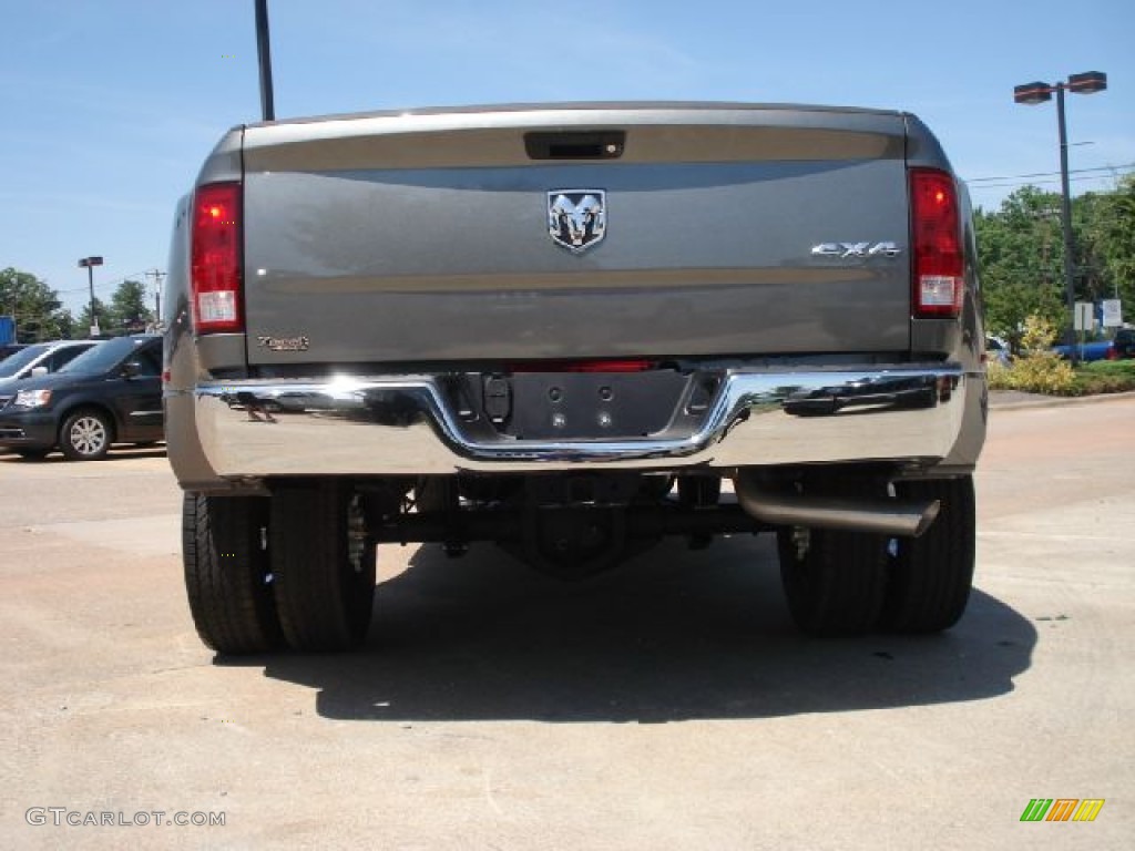 2011 Ram 3500 HD ST Crew Cab 4x4 Dually - Mineral Gray Metallic / Dark Slate Gray/Medium Graystone photo #4
