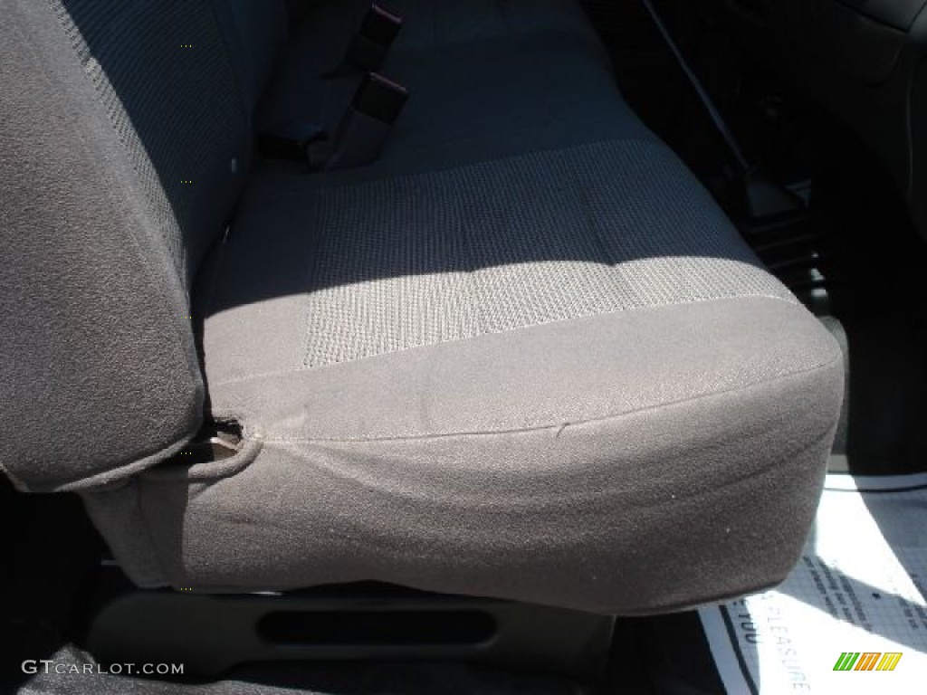 2003 F150 XL Regular Cab 4x4 - Silver Metallic / Medium Graphite Grey photo #13