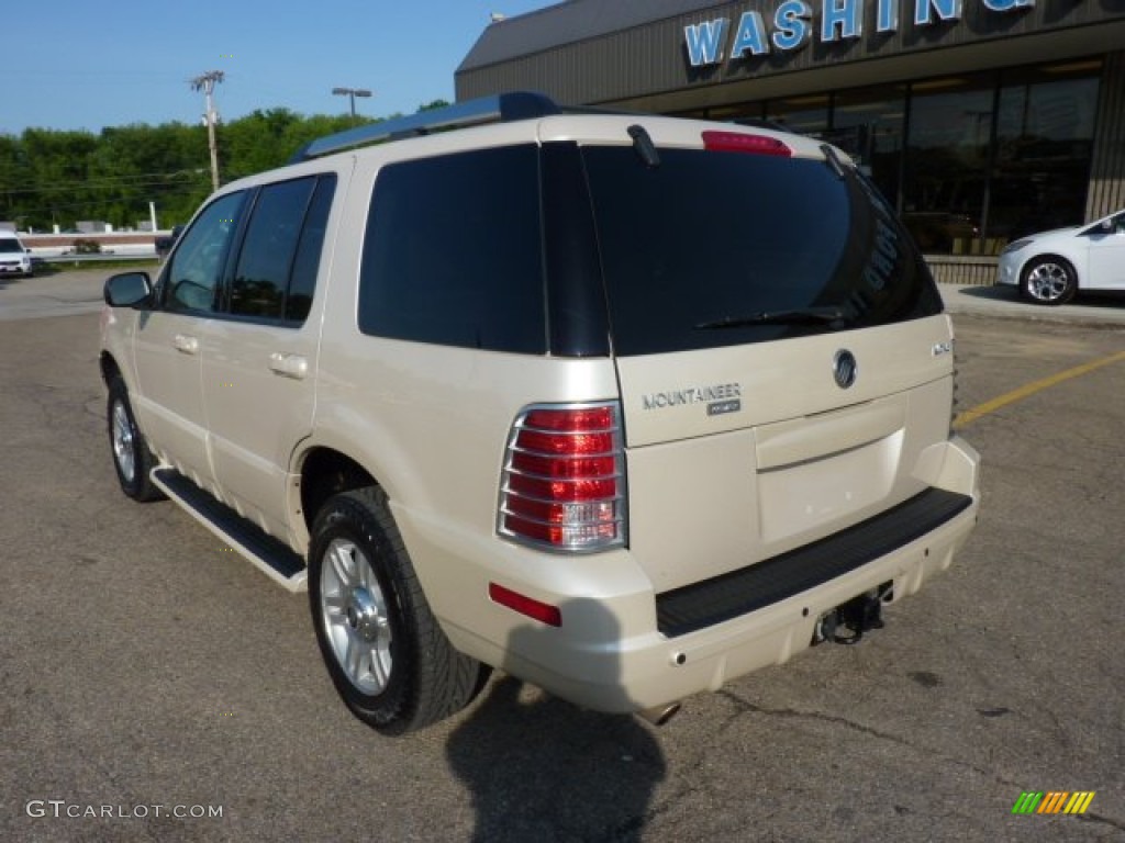2005 Mountaineer V8 Premier AWD - Ivory Parchment Tri-Coat / Medium Dark Parchment photo #2