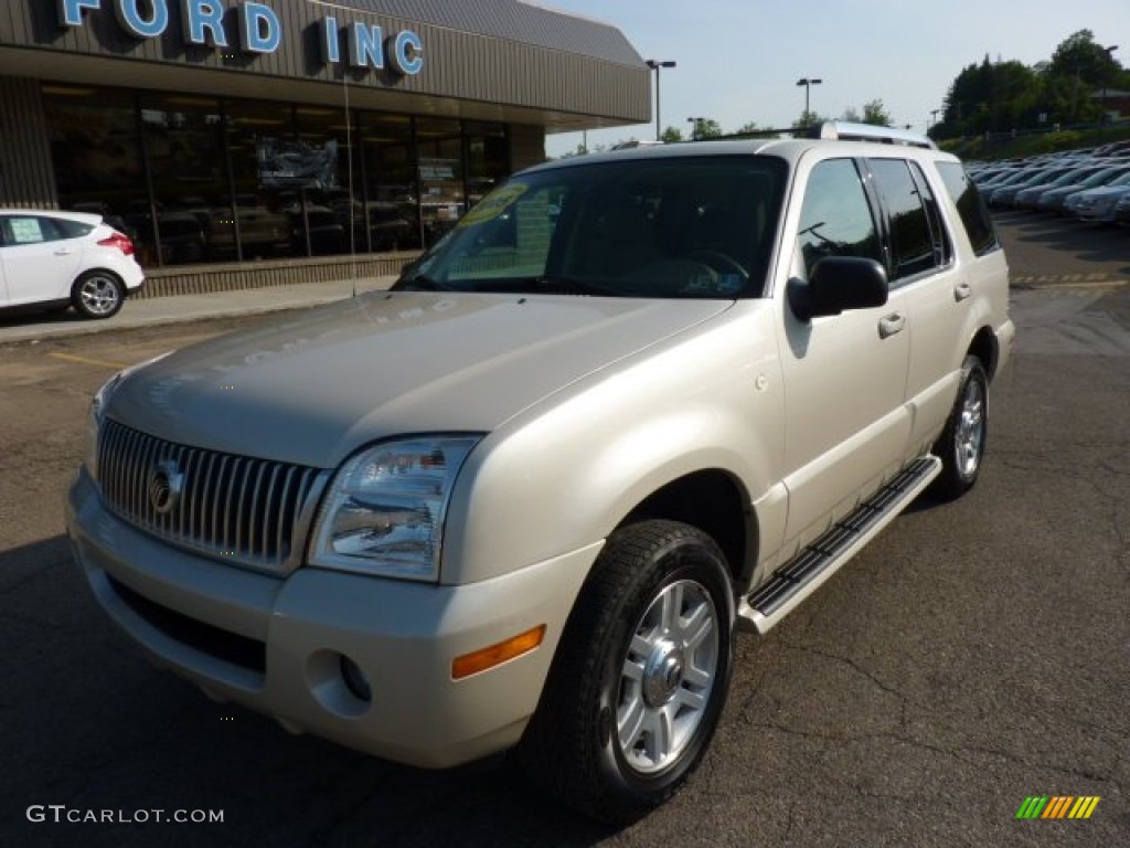 2005 Mountaineer V8 Premier AWD - Ivory Parchment Tri-Coat / Medium Dark Parchment photo #8