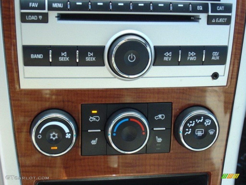 2008 Chevrolet Equinox LTZ AWD Controls Photo #50177417