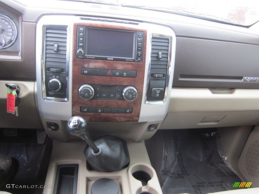 2010 Dodge Ram 3500 Laramie Crew Cab 4x4 Dually 6 Speed Manual Transmission Photo #50178509