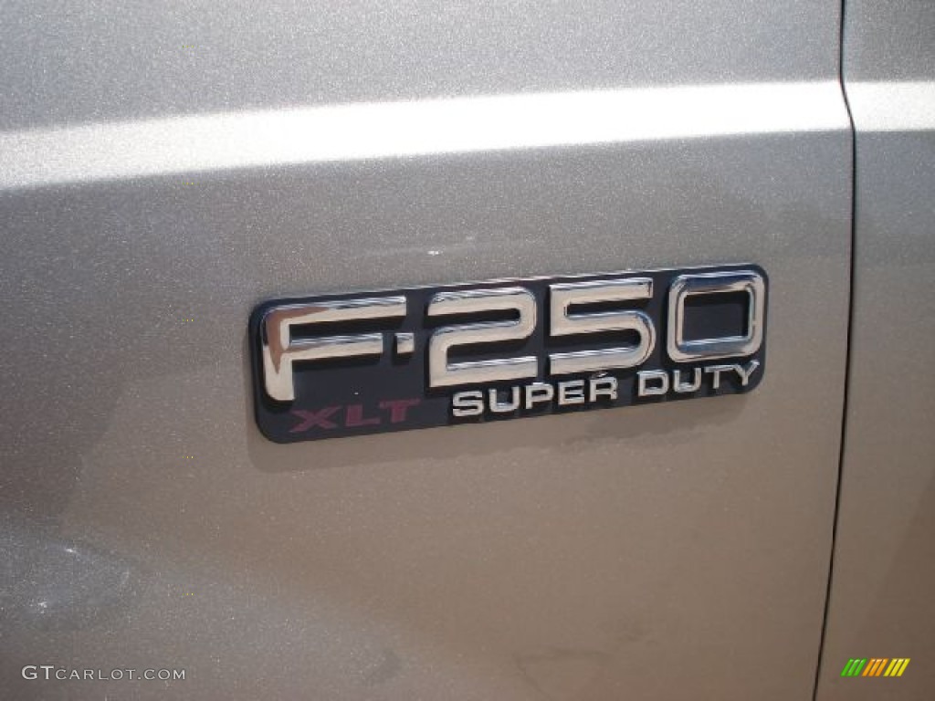2003 Ford F250 Super Duty FX4 Crew Cab 4x4 Marks and Logos Photo #50178542