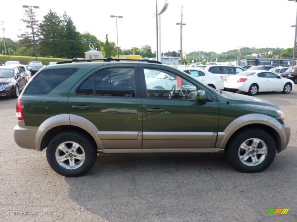 2004 Sorento EX 4WD - Ivy Green Metallic / Beige photo #5