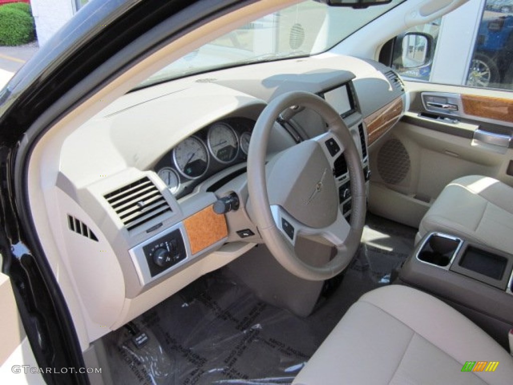 Medium Pebble Beige Cream Interior 2010 Chrysler Town