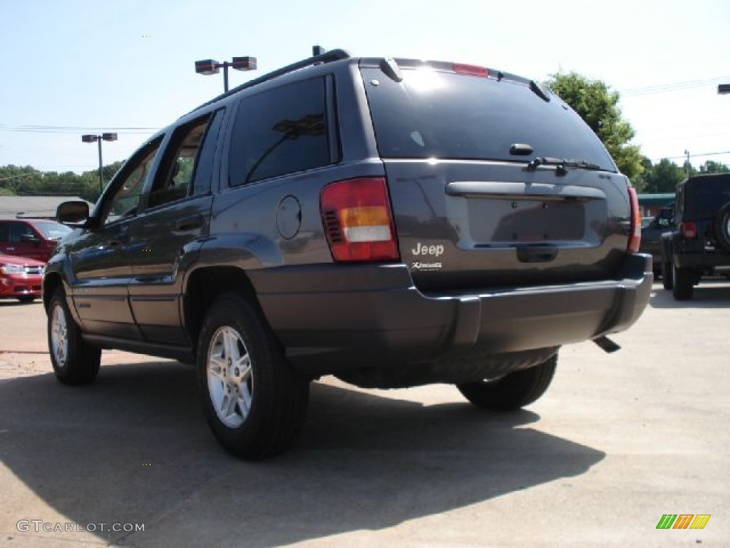 2004 Grand Cherokee Laredo - Graphite Metallic / Dark Slate Gray photo #5