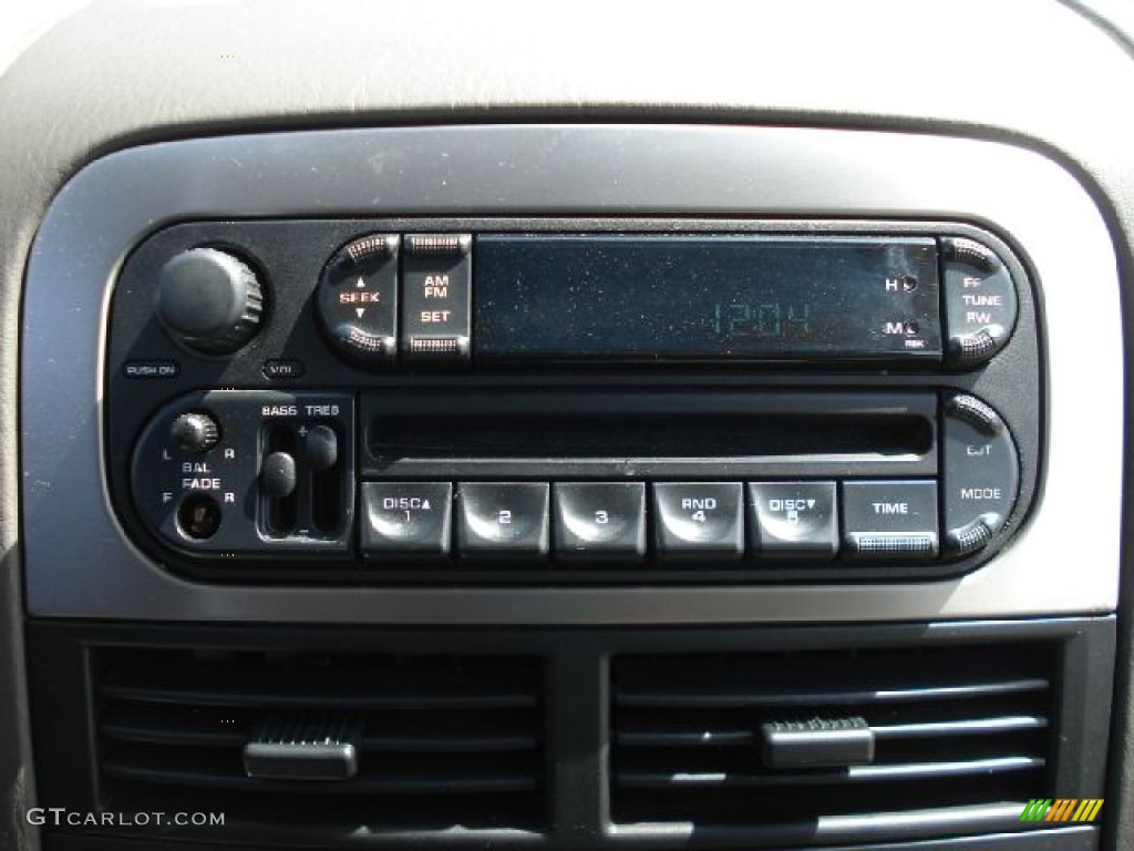 2004 Grand Cherokee Laredo - Graphite Metallic / Dark Slate Gray photo #21