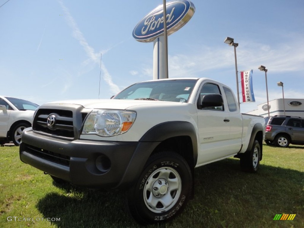 Super White Toyota Tacoma