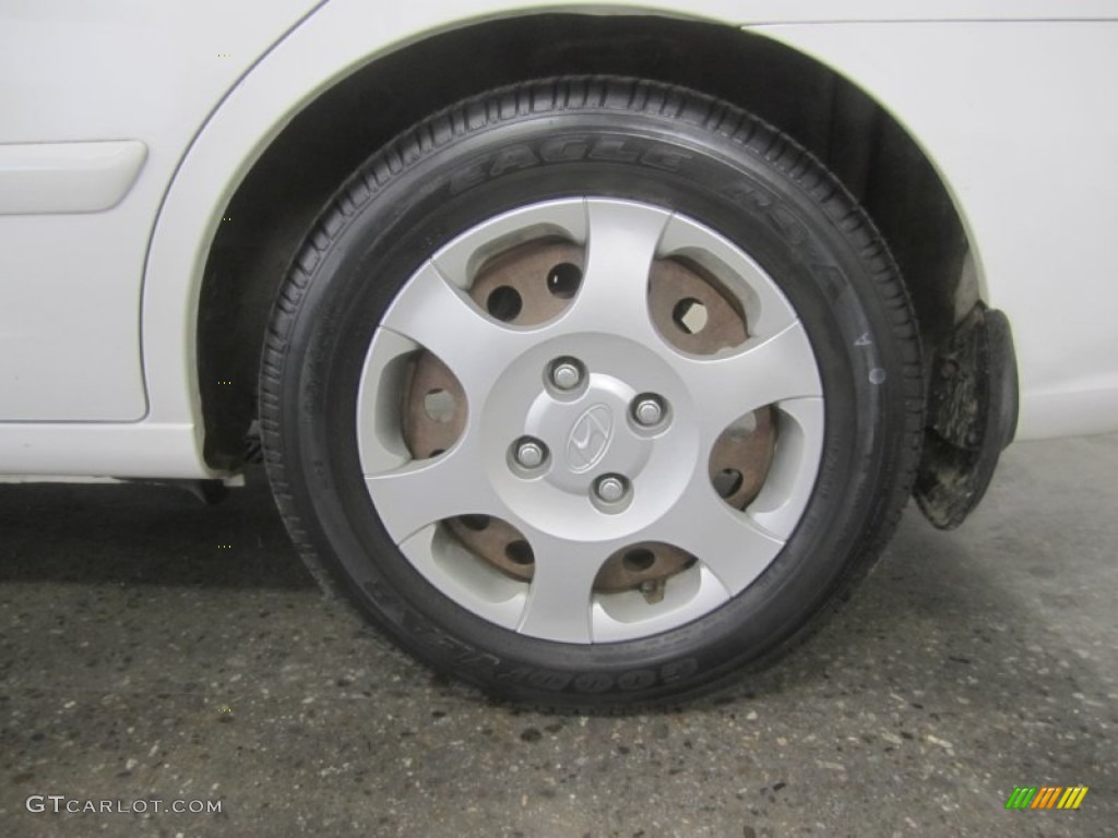 2002 Elantra GLS Sedan - Nordic White / Gray photo #7