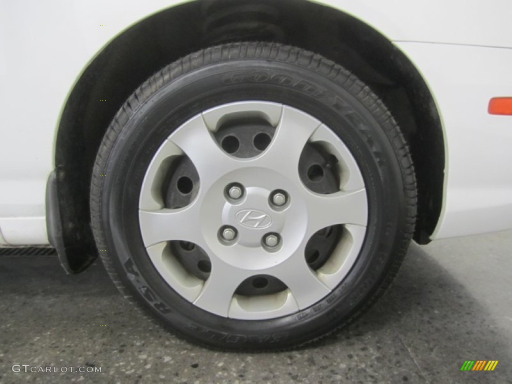 2002 Elantra GLS Sedan - Nordic White / Gray photo #16