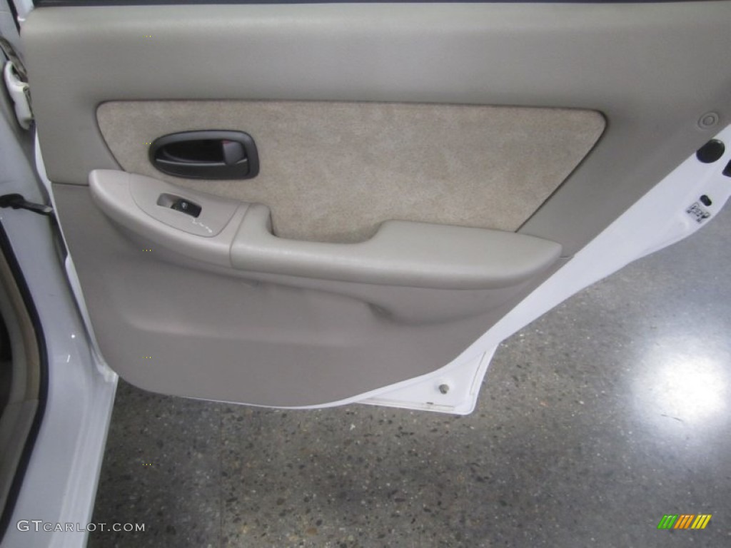 2002 Elantra GLS Sedan - Nordic White / Gray photo #18