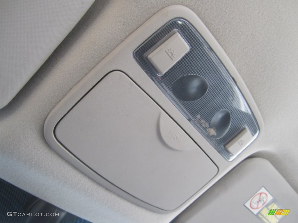 2002 Elantra GLS Sedan - Nordic White / Gray photo #27