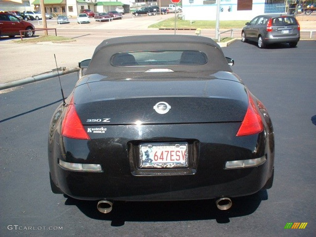 2004 350Z Touring Roadster - Super Black / Burnt Orange photo #7