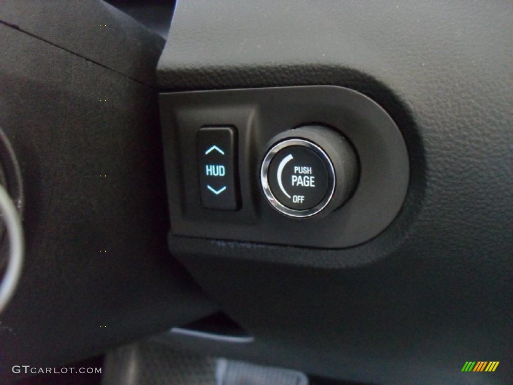 2011 Chevrolet Camaro LT/RS Convertible Controls Photo #50185061