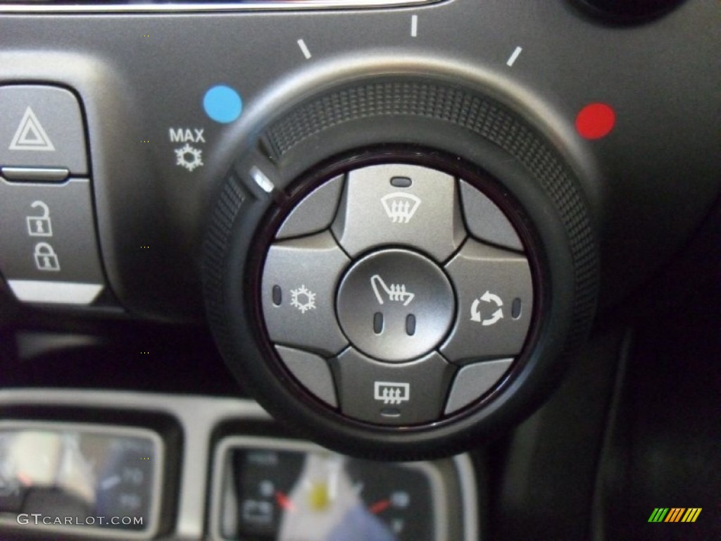 2011 Chevrolet Camaro LT/RS Convertible Controls Photo #50185095