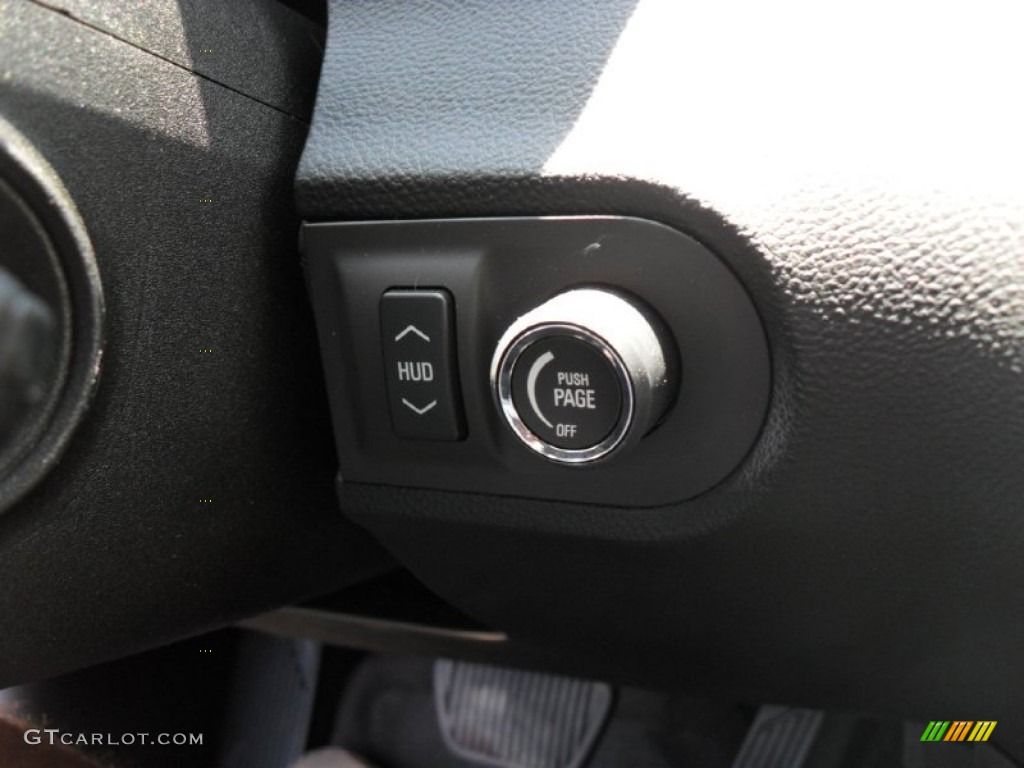 2011 Chevrolet Camaro SS/RS Convertible Controls Photo #50185226