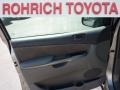 2010 Silver Shadow Pearl Toyota Sienna LE  photo #15