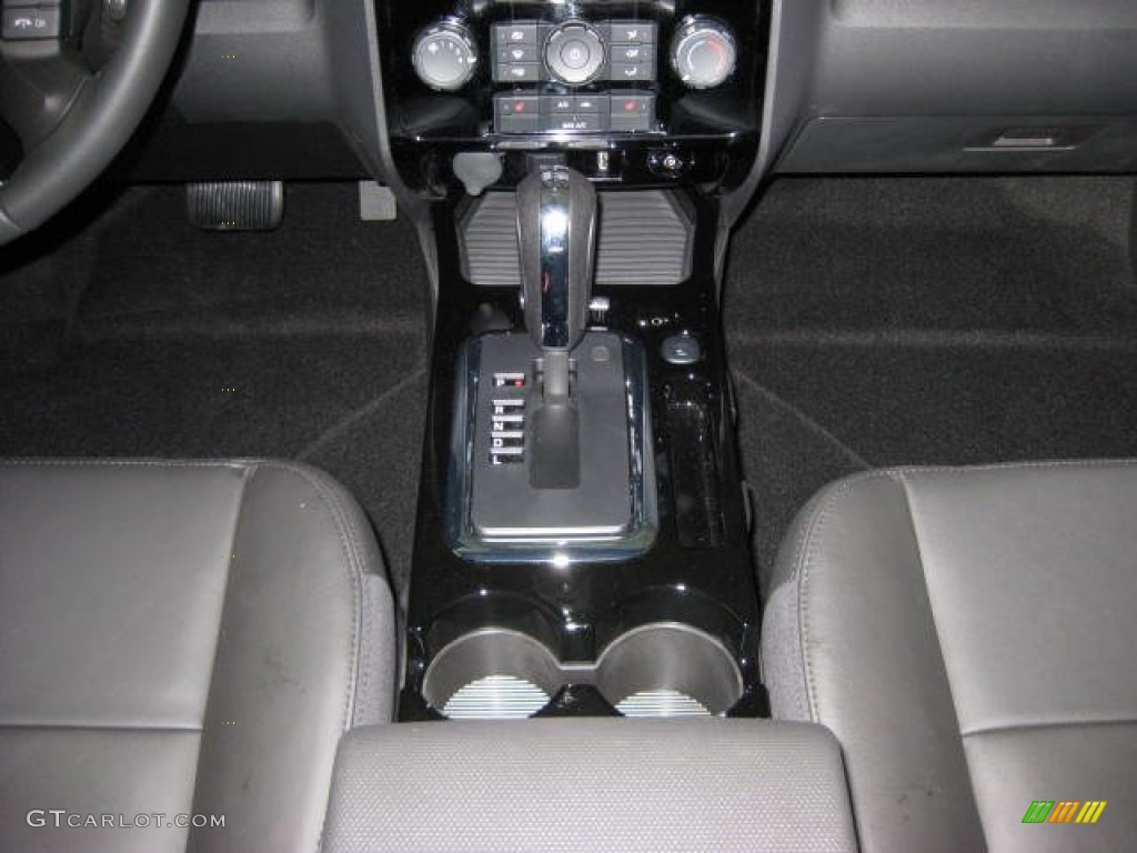 2011 Escape Limited V6 4WD - Ingot Silver Metallic / Charcoal Black photo #26