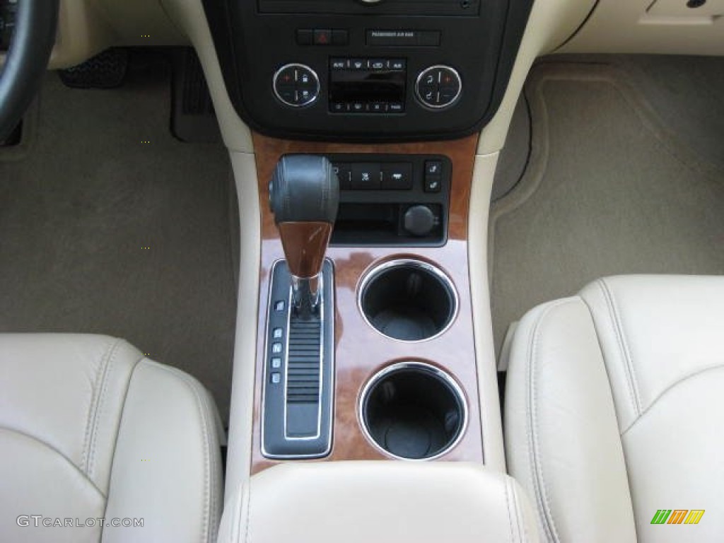 2008 Saturn Outlook XR 6 Speed Automatic Transmission Photo #50187657