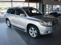 Classic Silver Metallic - Highlander Limited Photo No. 3