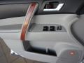 Classic Silver Metallic - Highlander Limited Photo No. 11
