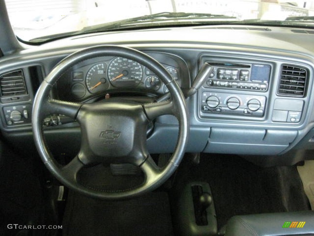 2002 Chevrolet Silverado 1500 LS Extended Cab 4x4 Graphite Gray Dashboard Photo #50190399