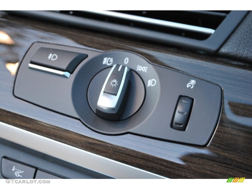 2012 BMW 7 Series 740Li Sedan Controls Photo #50192070